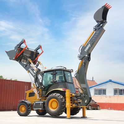 máquina compacta do carregador do Backhoe 2.5ton equipada com vários acessórios