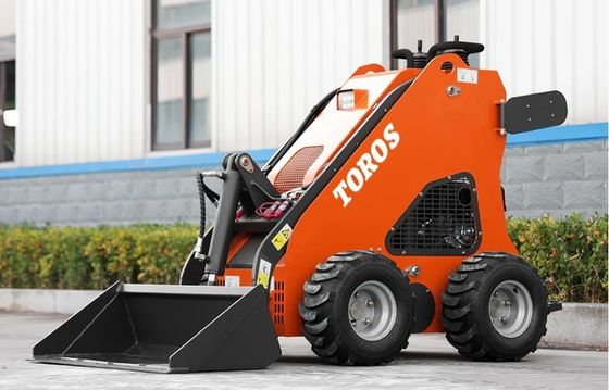Potente Mini Stand Up Skid Steer Agricultural Skid Steers Multipurpose