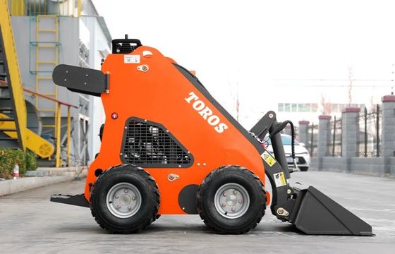 Potente Mini Stand Up Skid Steer Agricultural Skid Steers Multipurpose