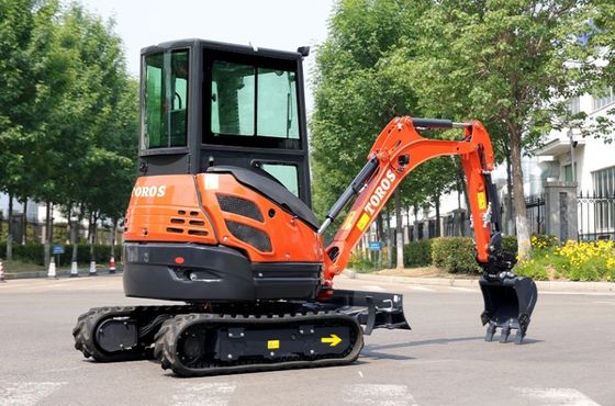 Mini escavadeira Crawler Toros 2,6 toneladas Equipamento de escavação pequeno para reparação de estradas